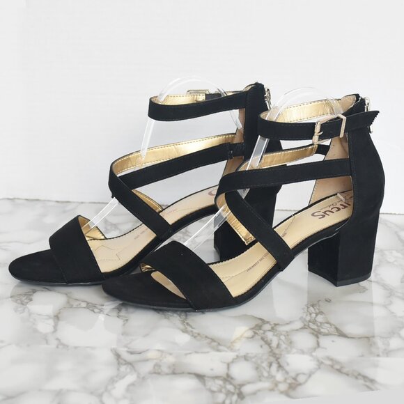 Circus by Sam Edelman Shoes - Circus by Sam Edelman STELLA Velvet Block Strappy Heels Black Size 10